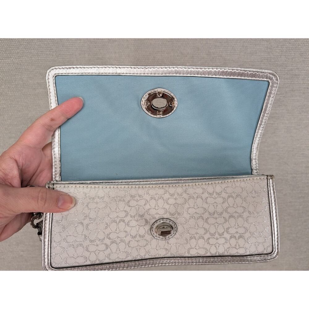 Coach Signature Clutch Wristlet Metallic Silver Light Blue Inside - Picture 5 of 7
